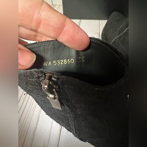 Saint Laurent Lukas 40 Wool Suede Chelsea Boots Black sz 35 / 5 - Picture 11 of 13